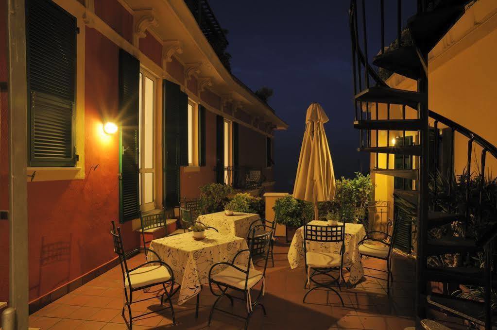 阿拉西奥Le Terrazze公寓式酒店 外观 照片
